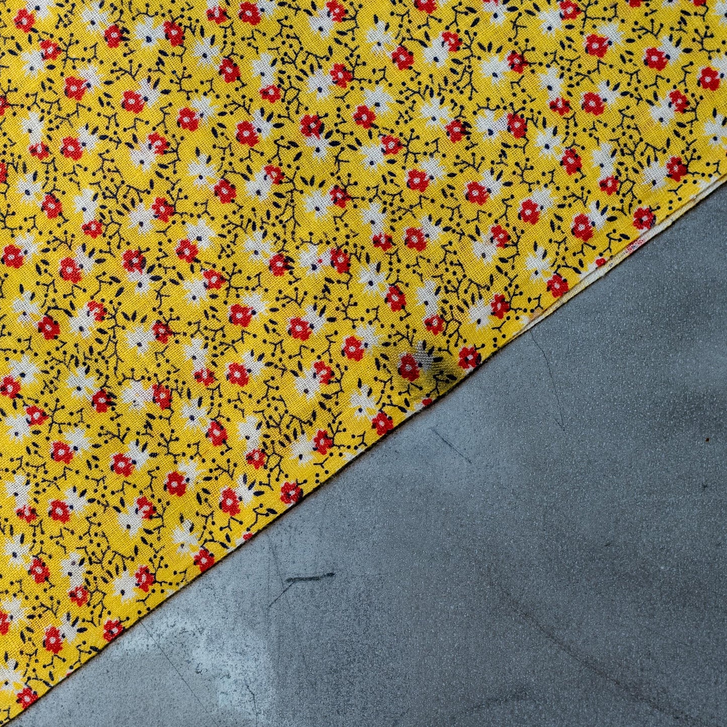 Vintage Fabric - Yellow Calico Floral Fabric BTHY